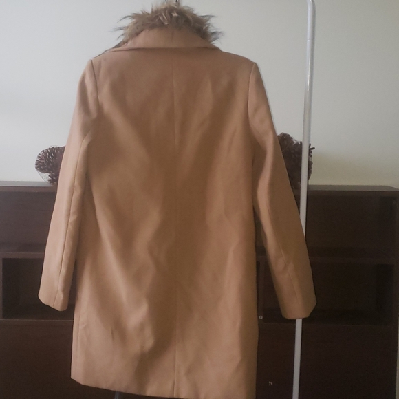 Trench Coat with Faux Fur - Picture 4 of 4